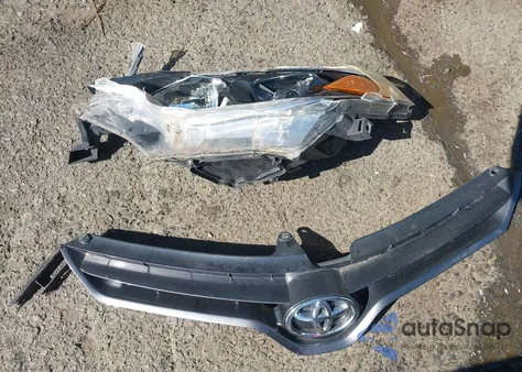 2016 Toyota Corolla Le z USA, uszkodzony, nr VIN 2T1BURHE4GC631268